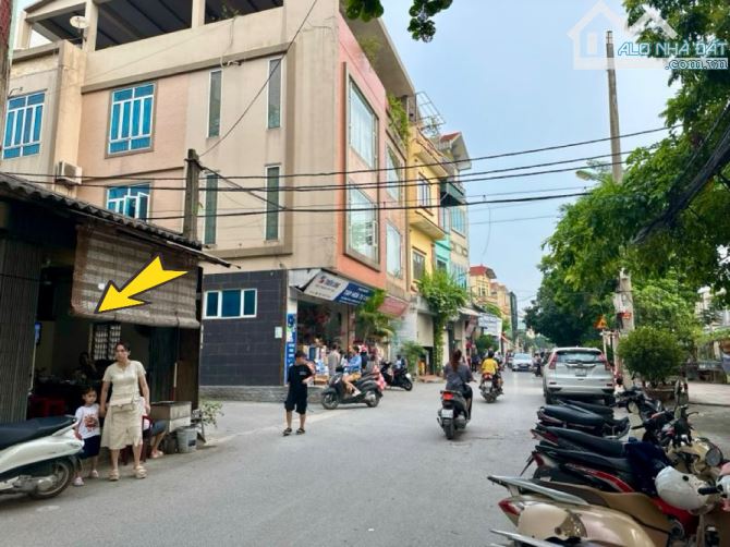 BÁN ĐẤT TÂY MỖ-TC 7đ-LÔ GÓC-SẴN NHÀC4-OTO TRÁNH,VÀO NHÀ-KINH DOANH-MẶT TIỀN MIÊN MAN
