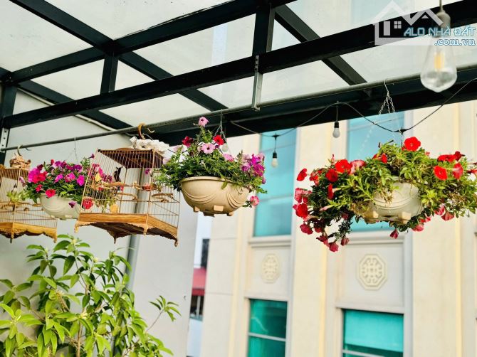 Chính chủ cần bán gấp. Xã Đàn 7t, thang máy, gần phố 58m2, mt 5m, 14.9 tỷ