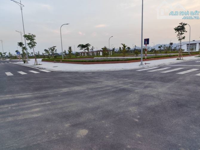 ĐẤT ĐẤU GIÁ VIEW CÔNG VIÊN – CƠ HỘI ĐẦU TƯ VÀNG TẠI QUẤT LÂM 108m2 MT6m
