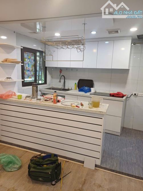NHÀ NHỎ T1 NGÕ THỔ QUAN 2N1K , Ở NGAY, NGÕ RỘNG, THOÁNG, DT 70M2 GIÁ 3,75 TỶ