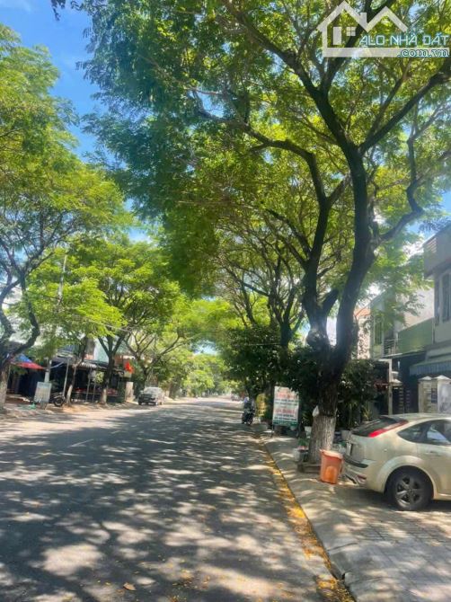 Cần bán lô đất mặt tiền 10m5 đường Trần Nguyên Đán - Lên số nhà 128