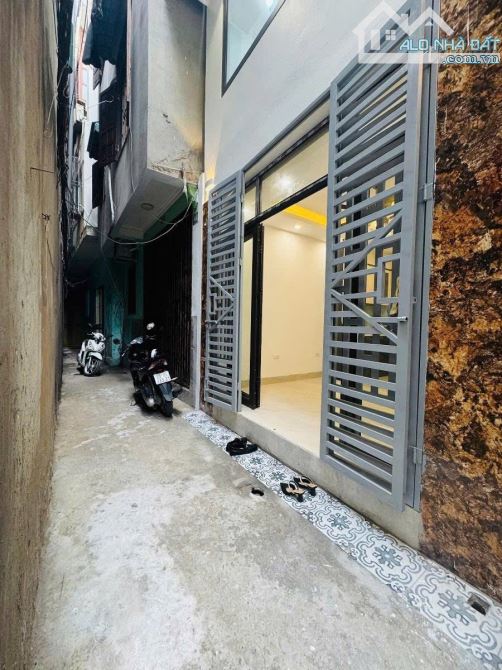 Lệnh Cư Khâm Thiên, Full Nội Thất. 20m2-5 Tầng – 3.5m Mặt Tiền. Giá Thương Lượng. 4.7 Tỷ