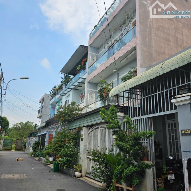 🔥CG BÁN ĐẤT TRỐNG KHU PHÂN LÔ ĐƯỜNG 6M THÔNG TỨ HƯỚNG _Dt:4,4m×22,5m.