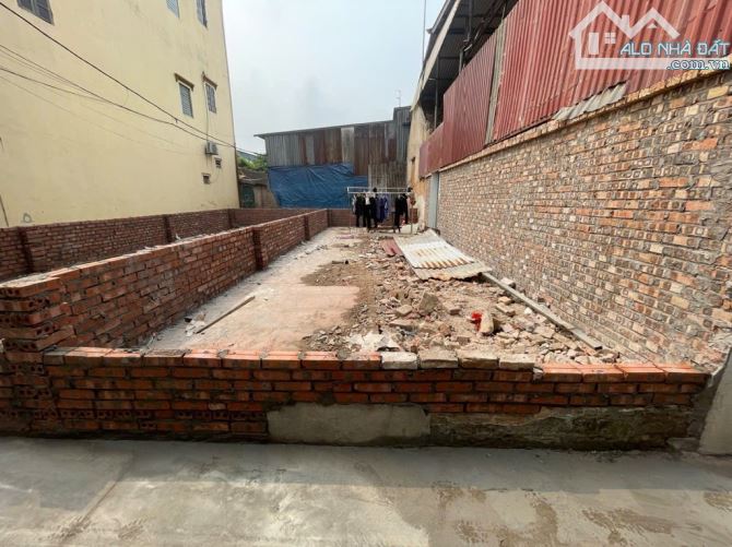 TỪ SƠN.BẮC NINH_PHÂN LÔ_ KHU PHỐ VĂN MINH,SẦM UẤT_DÂN TRÍ CAO_Dt 45,3m_GIÁ 1 Tỷ NHỈNH