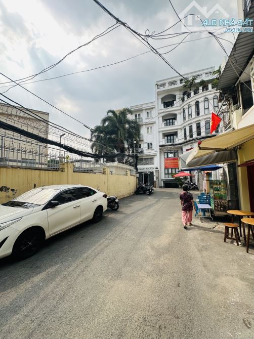 Bán nhà HXH Nguyễn Trãi P.Nguyễn Cư Trinh Quận 1 - 45m2 3PN Giá 5.x ( TL).