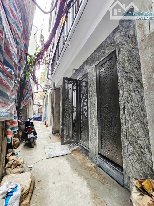 Bán nhà dòng tiền Trương Định, 57m x 6 Tầng x 14,9 tỷ, dòng tiền 600tr/Năm.