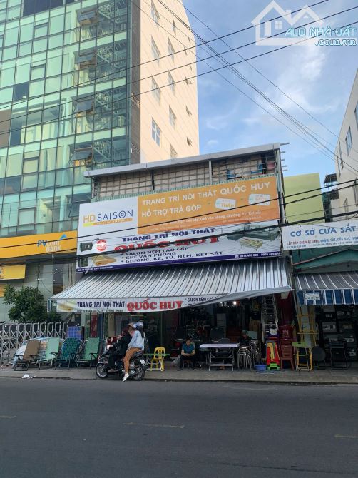 Bán Nhà Trần Quý Cáp Ngang 8m Hướng Tây Bắc Sổ Đỏ Riêng Có Dòng Tiền Hàng Tháng