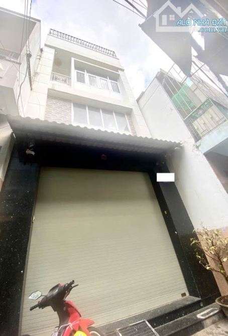 CÁCH 10M RA MẶT TIỀN LÊ THỊ BẠCH CÁT, Q11- 40M2 - 4 LẦU BTCT - 5,75 TỎI