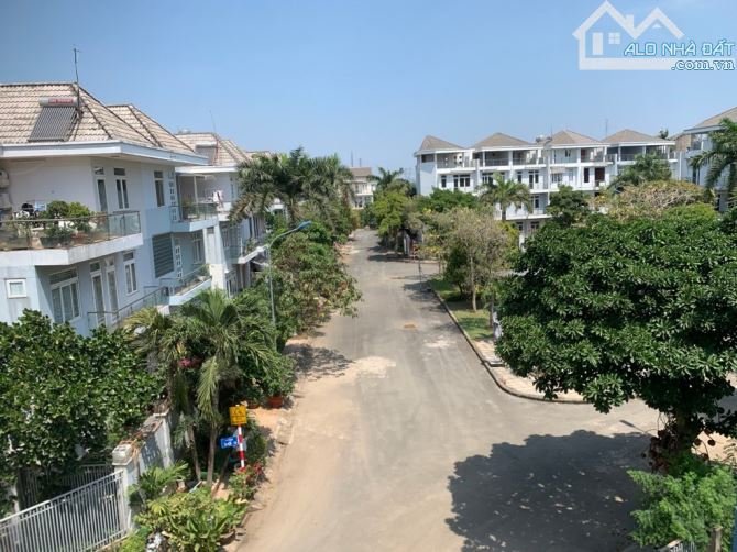 [NHÀ BÈ] BIỆT THỰ PHÂN LÔ, View Sông + Công Viên, 105 m2, Chỉ 7 tỷ 450