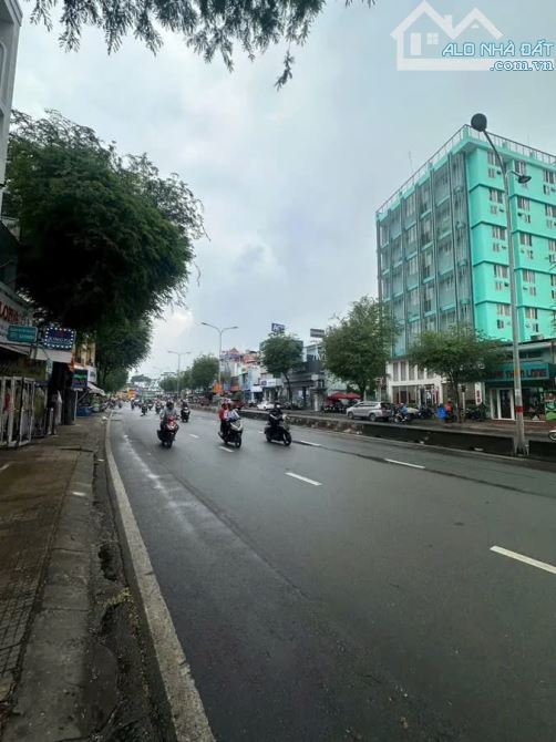 Mặt Tiền Lê Trọng Tấn, Dòng Tiền 20tr/Tháng, Vị Trí Vàng Kinh Doanh