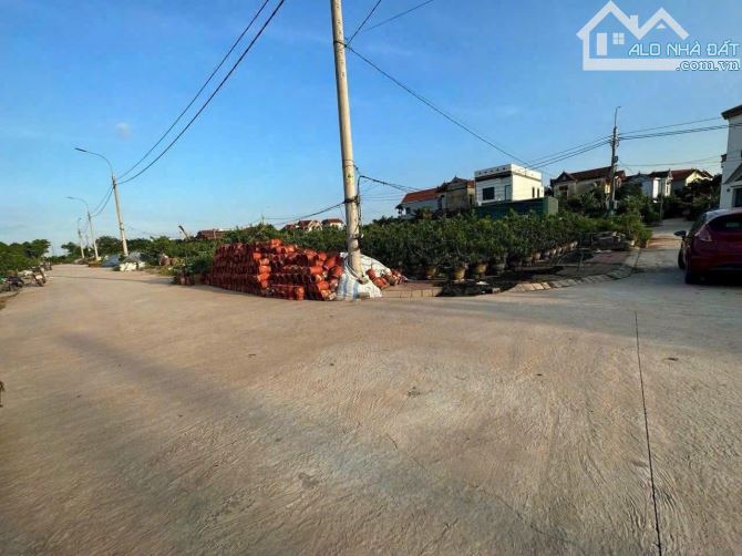 Lô áp góc Đất đấu giá Hoàng Trạch Mễ sở Văn Giang sát vành đai 4