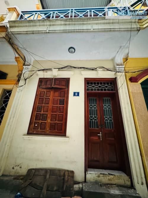 Bán nhà Hoàng Quốc Việt, Cầu Giấy, 50m, 3 tầng, mặt tiền 3.6m, giá 13.8 tỷ