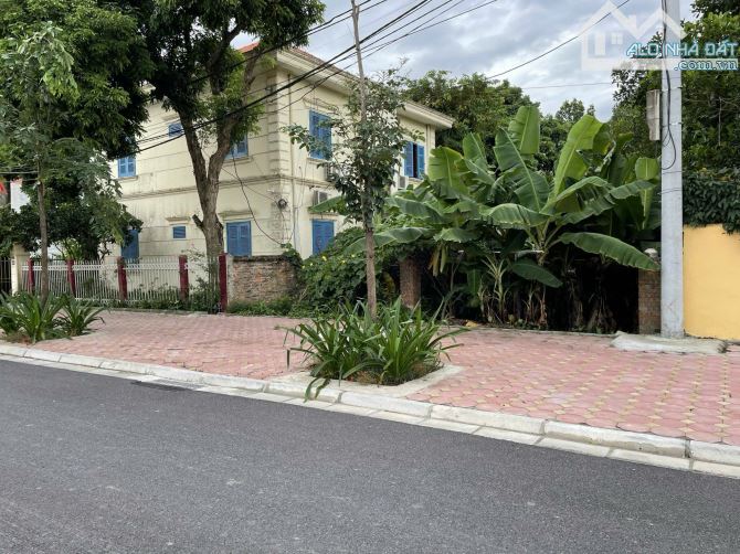 💥 100M² BÌA LÀNG – THÔN VỆ, NAM HỒNG – ĐƯỜNG 15M, VỈA HÈ RỘNG