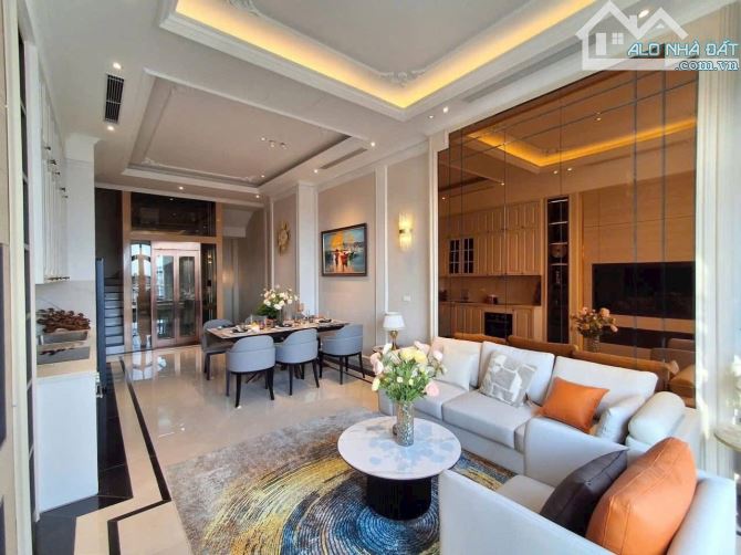 Siêu phẩm Đàm Quang Trung ô tô tránh đỗ 50m 8T MT4.1 18.6 tỷ gara ô tô thang máy