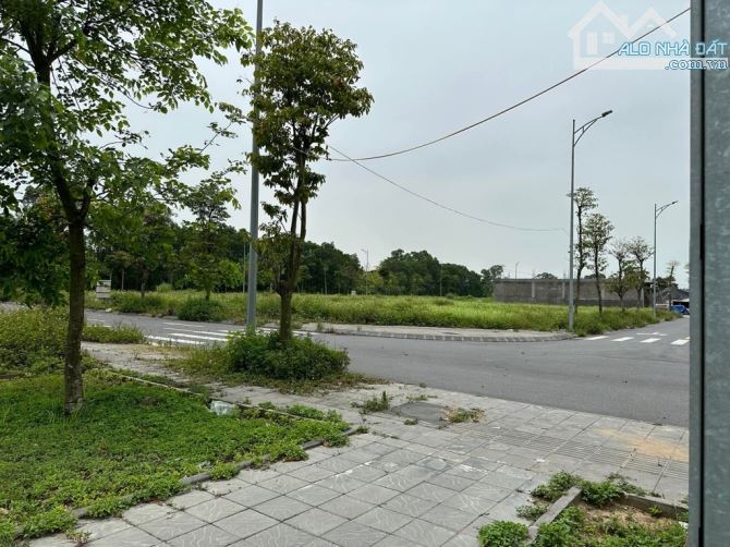 🏡 BÁN ĐẤT ĐẤU GIÁ VÂN HÀ – LK2-20 – LÔ GÓC 2 MẶT NGÕ – OTO TRÁNH  📍