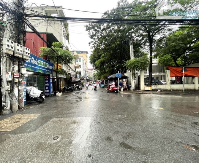 CẦN BÁN GẤP MẢNH ĐẤT TẠI ĐƯỜNG CỔ NHUẾ - Ô TÔ ĐỖ CỬA - NGÕ THÔNG