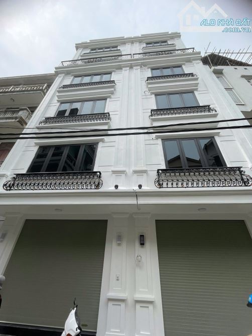 Ngõ Ôtô Tránh Phố Đội Nhân (7.2ha Vĩnh Phúc) 40/43m, 7T Thang máy, MT 4.4m 17.8 Tỷ
