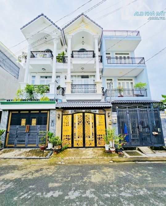 🏡 NHÀ 4 TẦNG – 52.4M² – ĐƯỜNG Ô TÔ 8M – GẦN CHỢ LONG TRƯỜNG