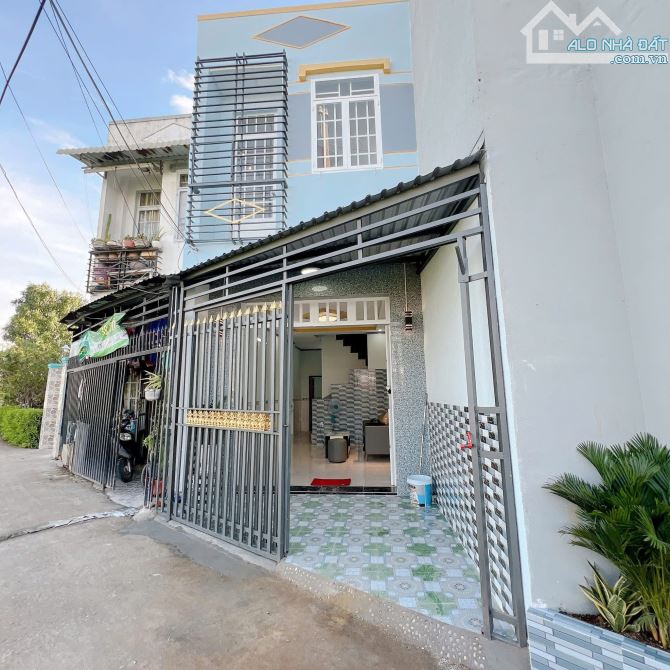 Nhà Mới 1 Lầu 4 x 11m, 2PN 2WC Ngay Khu Tân Kim. Đường Xe ÔTô Tới Nhà. Sổ Hồng Riêng