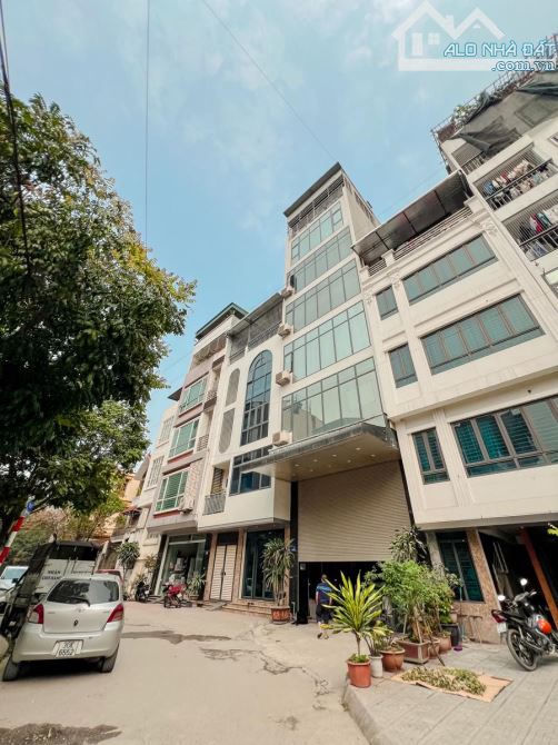 Siêu phẩm 9T thang máy Tây Sơn, 98m2, ngõ 3 ô tô tránh, kinh doanh, DT 1.5 tỷ/năm, gara