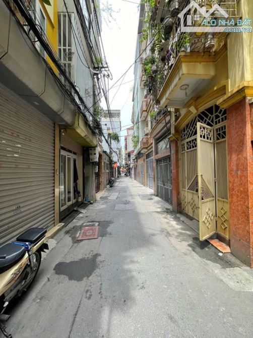 Mặt Ngõ Lê Thanh Nghị 91m 4 tầng, ô tô , kinh doanh.