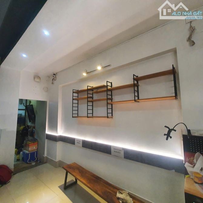 💥 Bán Gấp Nhà 2 Tầng HXH Tránh Nhau – CMT8 Tân Bình – Giảm Sốc 1,7 Tỷ