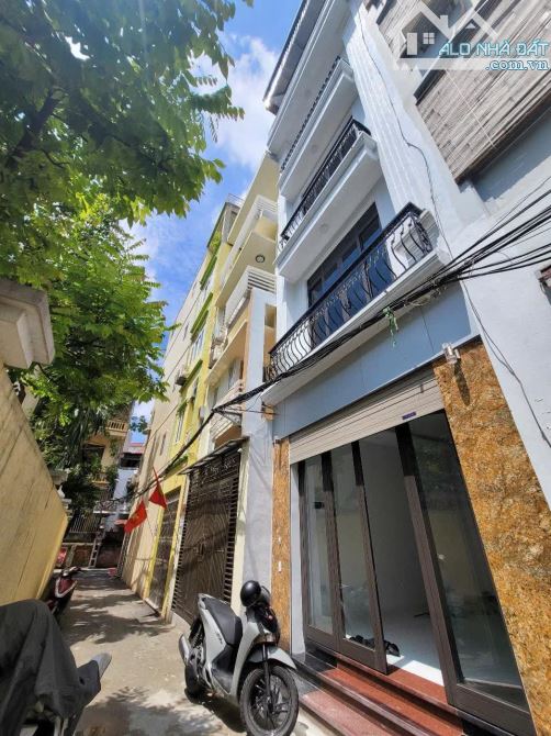Bán gấp siêu phẩm thang máy,ô tô đỗ cửa,ngõ thông Lê Trọng Tấn,Hà Đông giá nhỉnh 13 tỷ