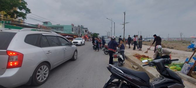 117m2 mặt đường Đồng Nẻo, Đồ Sơn, buôn bán cực tốt.