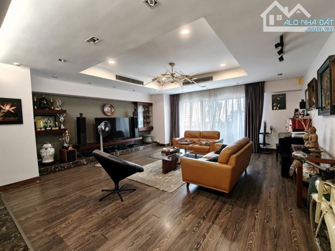 💥Tòa CC 57 Láng Hạ, 193m2, 3PN, Nội thất đẹp, 17.65 tỷ trung tâm Đống Đa
