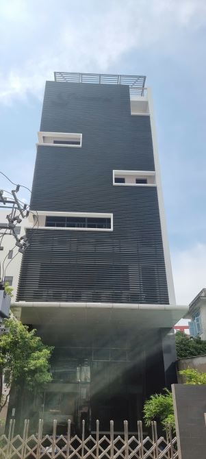 Bán nhà mặt tiền đường Lê Quang Định-Bình Thạnh, 6x30m + 3 tầng + HĐT: 90 tr/t, Giá 28 tỷ