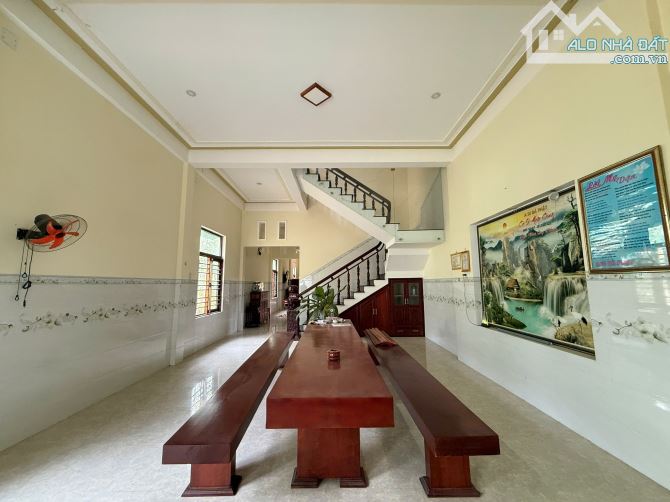 MẶT TIỀN QL 19B - NHÀ 2 TẦNG TRÊN KHUÔN VIÊN HƠN 300M2 THUỘC NGÔ MÂY - GIA LAI (CÁT HƯNG C