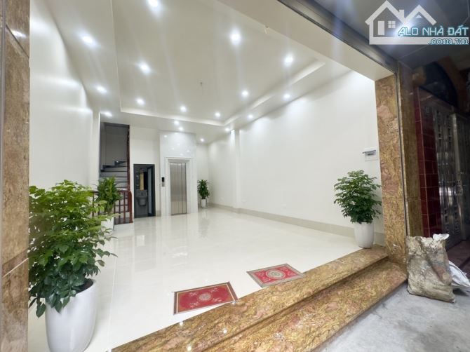 Nhà Trung tâm Đống Đa - Quan Thổ DT 46m,6 tầng THANG MÁY,MT 5m