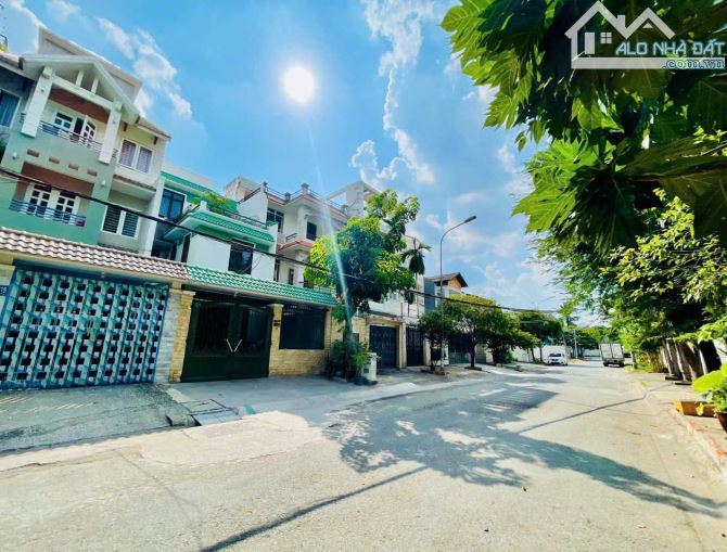 CỰC HIẾM CHỈ 122TR/M2 ! BIỆT THỰ MINI VIEW SÔNG BÌNH LỢI P13 - HẦM 4 TẦNG 6X22M CHỈ 16 TỶ