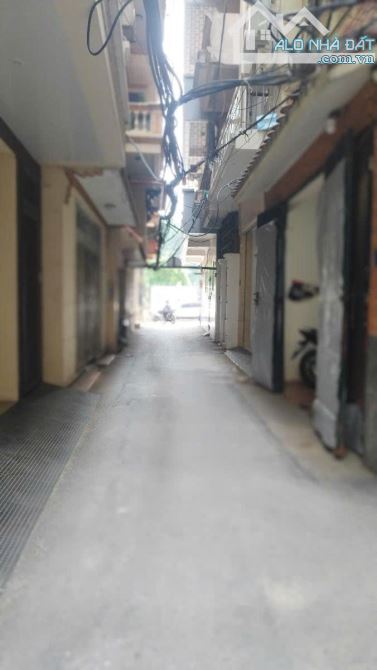 LÔ GÓC NGUYỄN KHANG YÊN HÒA CẦU GIẤY 50m 18.5 TỶ MT3.6m 7 TẦNG THANG MÁY NGÕ THÔNG KINH DO