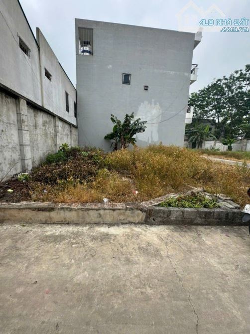 Bán đất xã Tự Nhiên, Thường Tín dt 56m, ngõ ô tô con, giá 2.4 tỷ