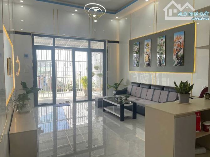 BÁN NHÀ MỚI XÂY – TRUNG TÂM ĐÀ LẠT FULL NỘI THẤT CAO CẤP  VÔ Ở LUÔN