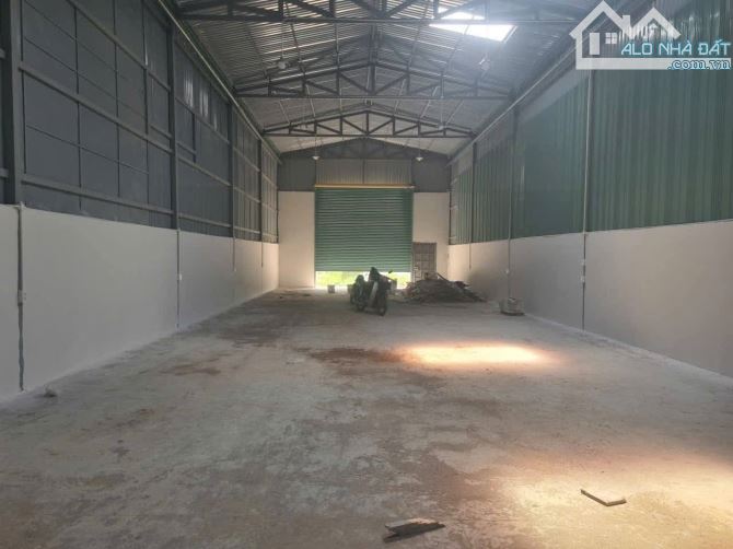 Bán căn xưởng 220m2 giá 790 triệu ở Phước Vĩnh An sổ hồng riêng