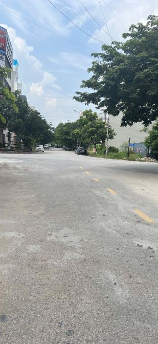 Bán 2 lô đất Liền nhau phố Nguyễn Quyền võ cường TPBN. Có bán lẻ một lô   Dt102m2 mt 4,5m