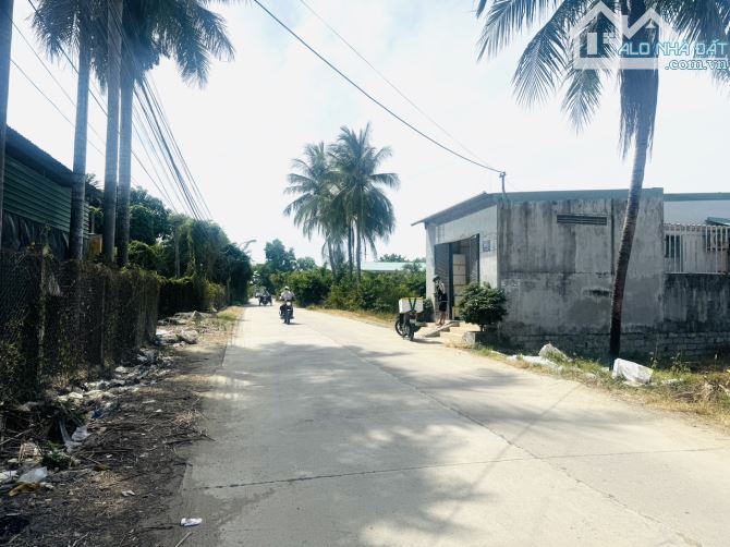Bán lô đất đẹp Xuân Sơn, Vĩnh Trung, Nha Trang Dt 82,7m2 Giá chỉ 2,4 tỷ