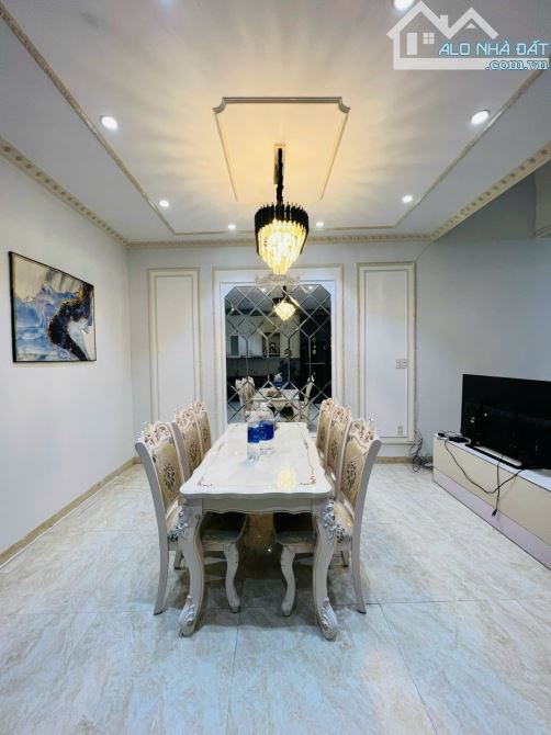 💥 NHÀ ĐẸP 2 TẦNG – NGAY TRUNG TÂM CẨM LỆ, ĐƯỜNG NGUYỄN QUÝ ĐỨC SÁT TRỤC CÁCH MẠNG THÁNG 8