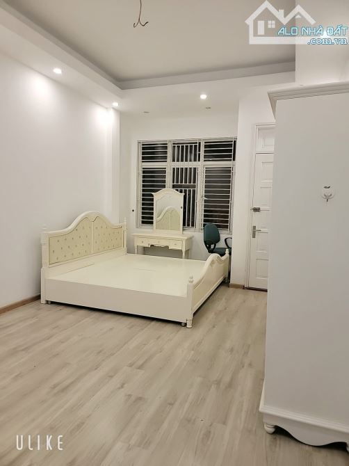 PHÂN LÔ - VỈA HÈ - Ô TÔ TRÁNH - Ở SƯỚNG, KINH DOANH 50m * 3 TẦNG * 12,3 TỶ ,YÊN NGHĨA