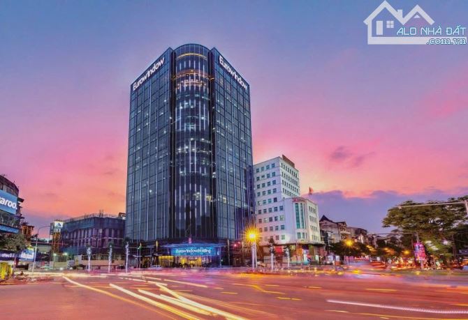 Góc 2 MT Nguyễn Đình Chiểu & Trương Định, Q. 3 - DT 12 x 15m - hầm 7 tầng - HĐT 300Tr