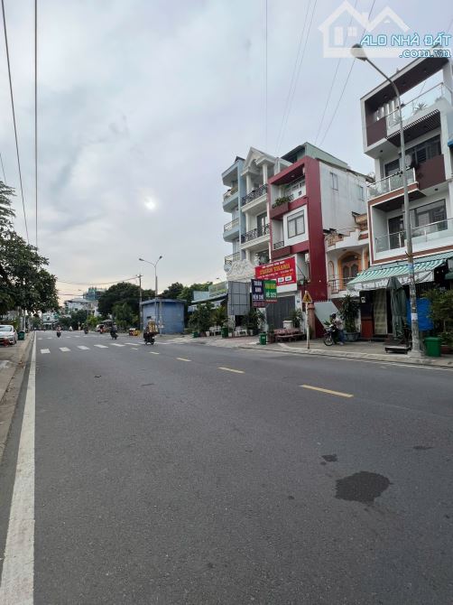 Bán đất đường số 1, mặt tiền 20M, kdc Nam Hùng Vương, Bình Tân, dt 92m2, chỉ 8.8 tỷ