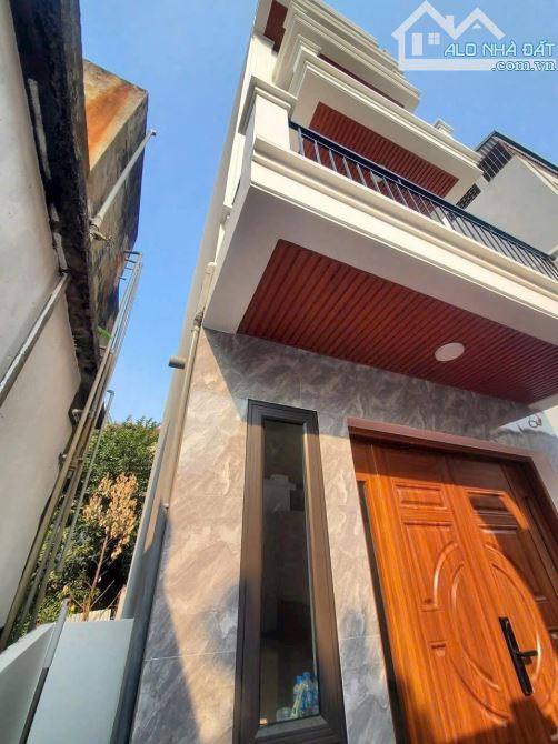 BÁ,N NHÀ AN TRAI VÂN CANH, DÂN XÂY ĐƠN LẬP - MẶT NGÕ THÔNG, 5TẦNG - 2 THOÁNG .40m2*5 TẦNG.