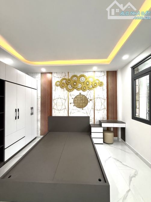 BÁN NHÀ ĐẸP CĂN GÓC 2 MẶT TIỀN 40M2 HẺM XE HƠI TÂN HƯNG Q7 CHỈ 5,3 TỶ