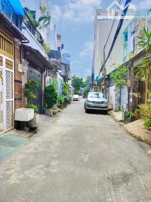 Khuôn đất xây CHDV 8,8X21M C4 Hẻm xe hơi Bùi Quang Là P12 Gò Vấp chỉ 13.8 tỷ
