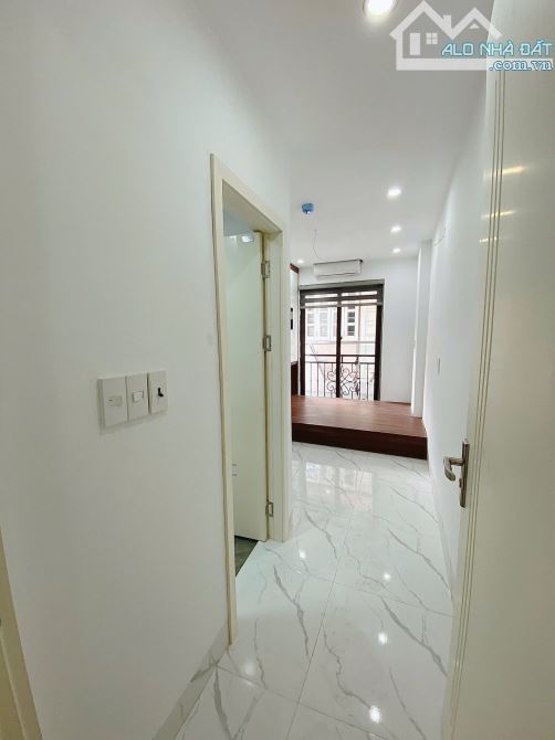 CCMN ĐÀO TẤN BA ĐÌNH-41m2-7Tầng-DTHU 72Tr/THÁNG-12P KHÉP KÍN-GIÁ CHÀO 10.5TỶ