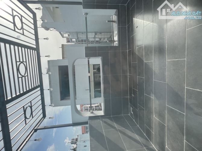 ✅NHÀ MỚI HXH NGAY PHAN XÍCH LONG 4 TẦNG 25m2 ,GIÁ CHỈ HƠN 5 TỶ vị trí : NGUYỄN LÂM ,P1 .Q