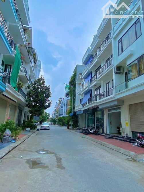 Bán đất TĐC Xi Măng Sở Dầu Hồng Bàng dt 50 m giá 73,5 tr 1 m