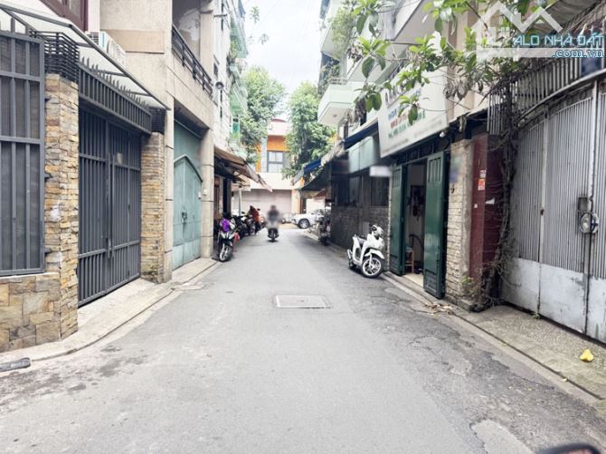 Nhà 3 tầng, Hẻm Xe Hơi, Hoàng Văn Thụ, Tân Sơn Nhất, 54m2, hơn 9 tỷ TL
